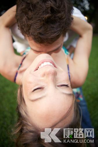 �r��Ů�Բ����ýд���������