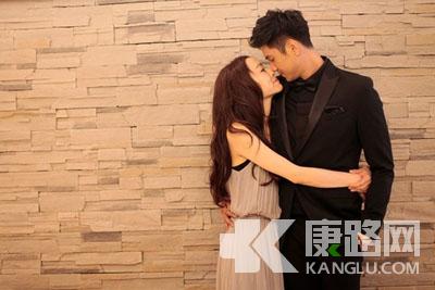 ���ޛ]�мs��