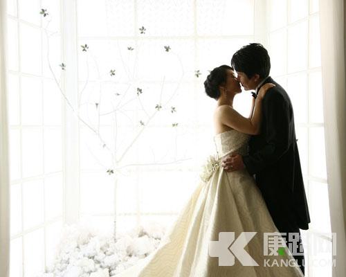 �Ðۓἤ��Ů�����ԑj