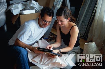 ϲ�g�ڿ��˵�Ů��