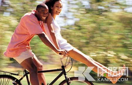 �]�А��ĵ�Ů��