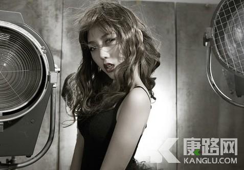 ������۸QҕŮ���Ďׂ���λ