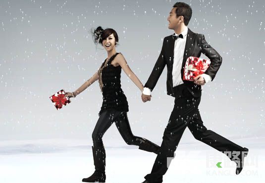 �КgŮ�������M��