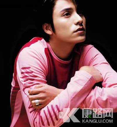 ���q�����|�����|