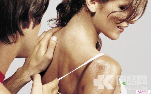 �����ҡ�һ��С���鷿�����������dȤ