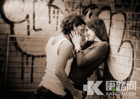 Ů�Ԟ�����䵭